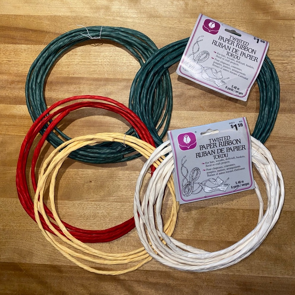 💥  2 for 12 or 4 for 20 💥 Lot of Twisted Paper Ribbons - As Is